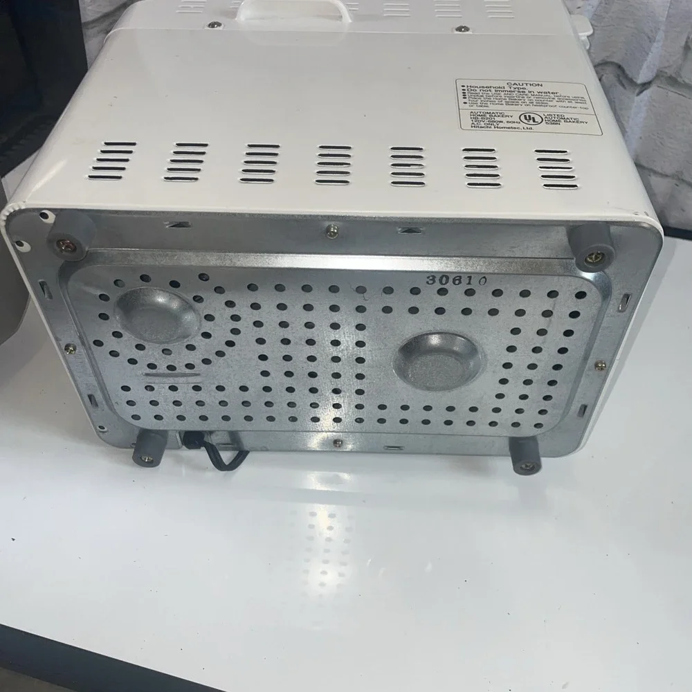 Hitachi HB-B201 Automatic‎ Home Bakery Plus Bread Maker Dough Jam Rice